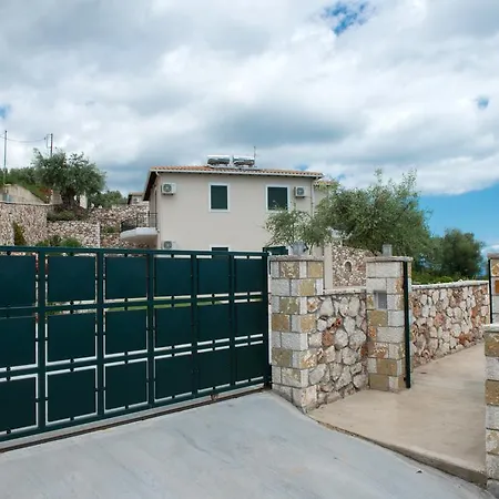 Pearl Mansions Nikiana