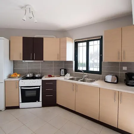 Pearl Mansions Nikiana