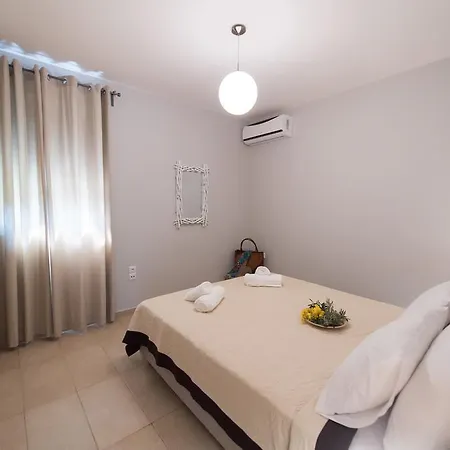 Villa Pearl Mansions *