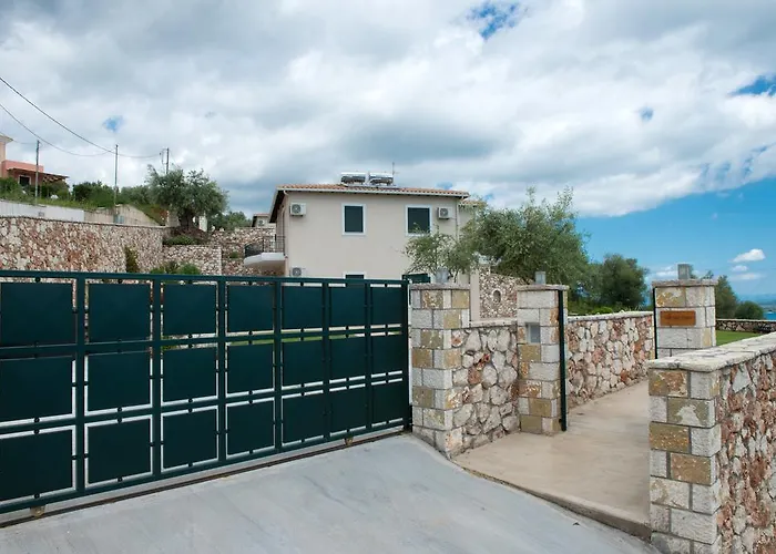 Pearl Mansions 니키아나