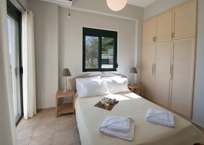 Pearl Mansions 니키아나