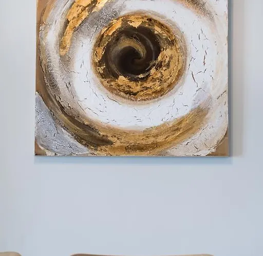 Pearl Mansions * 니키아나