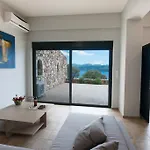 Pearl Mansions Nikiana