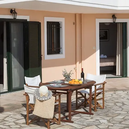 Pearl Mansions Βίλα