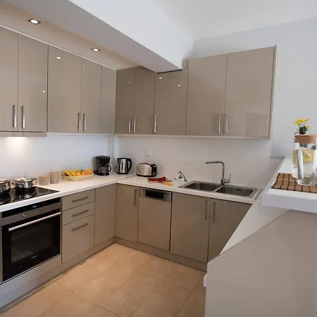 Βίλα Pearl Mansions *