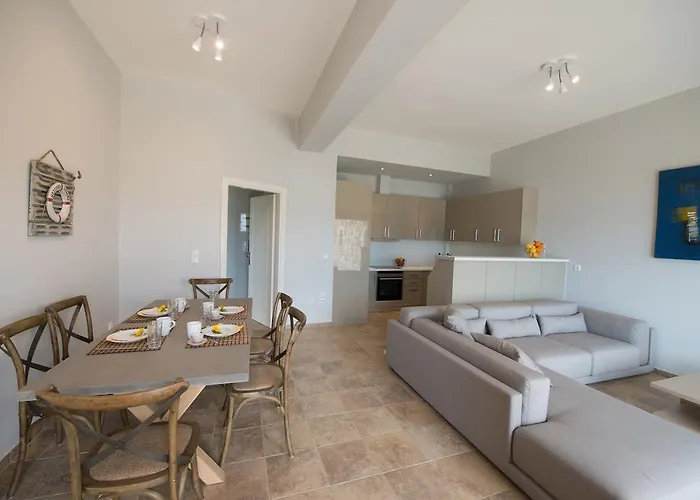 Pearl Mansions Nikiana